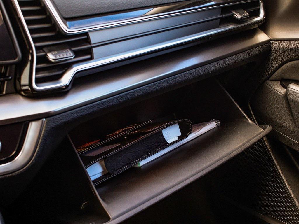 used 2025 Kia Sportage car, priced at $26,450