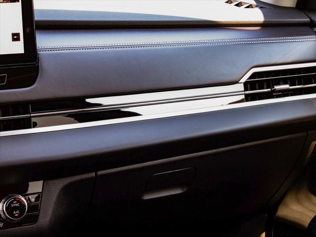 new 2025 Mitsubishi Outlander car, priced at $37,790