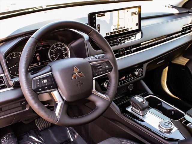 new 2025 Mitsubishi Outlander car, priced at $37,790