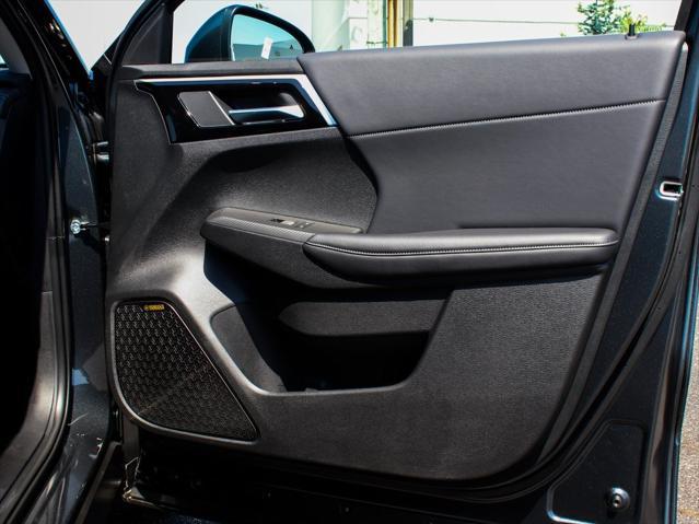 new 2025 Mitsubishi Outlander car, priced at $41,215