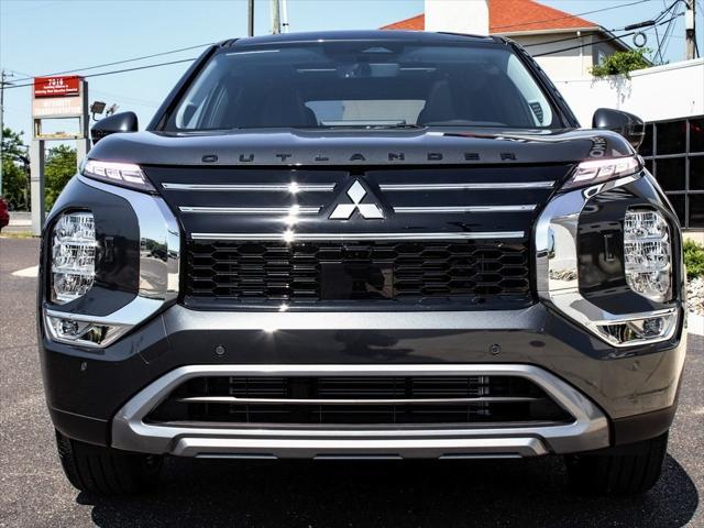 new 2025 Mitsubishi Outlander car, priced at $41,215