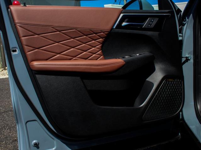 new 2025 Mitsubishi Outlander car, priced at $44,530