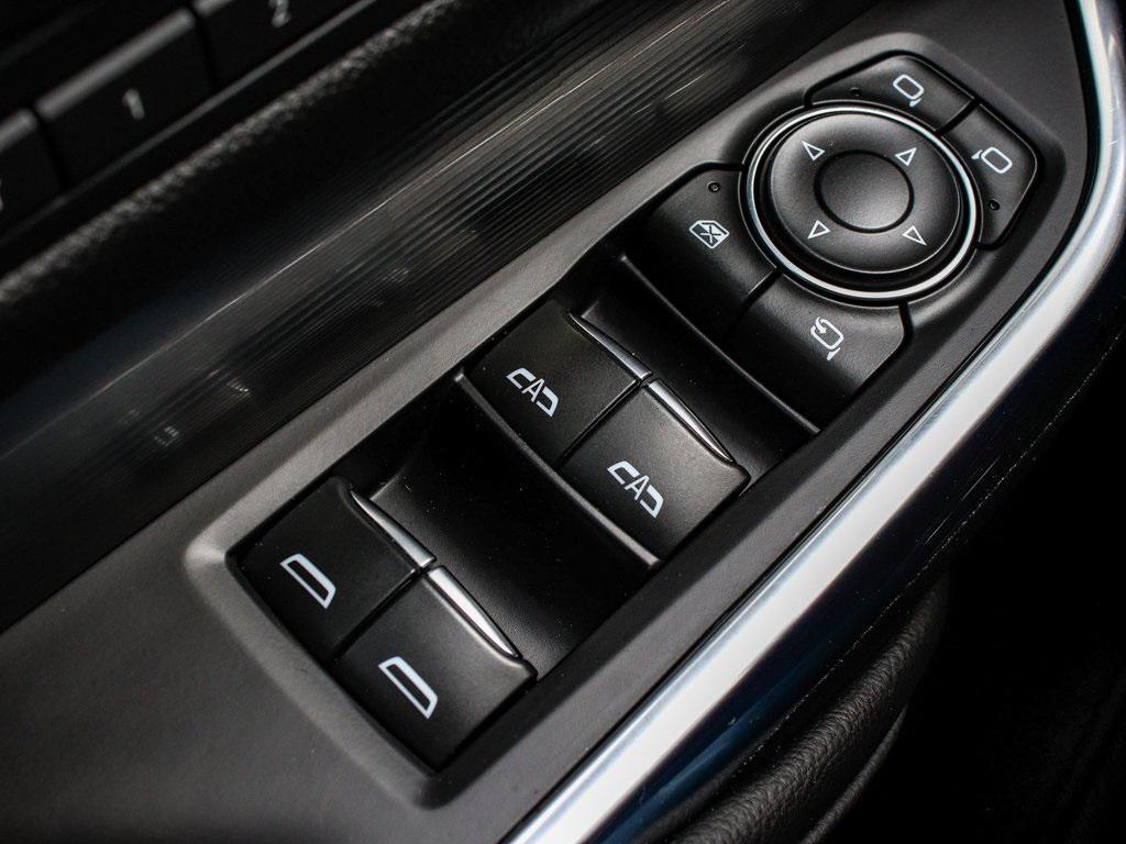 used 2024 Cadillac XT4 car, priced at $31,890