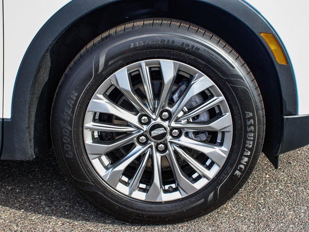 used 2024 Cadillac XT4 car, priced at $31,890