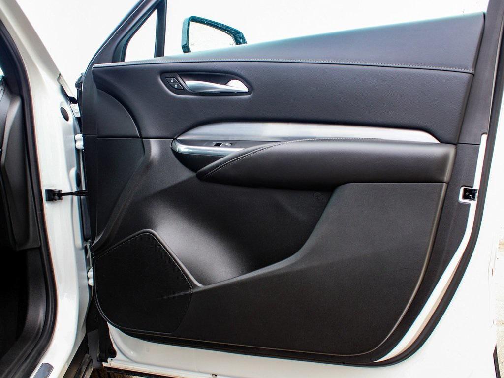 used 2024 Cadillac XT4 car, priced at $31,890