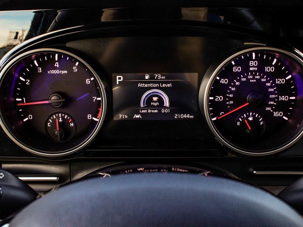 used 2024 Kia Carnival car, priced at $33,450