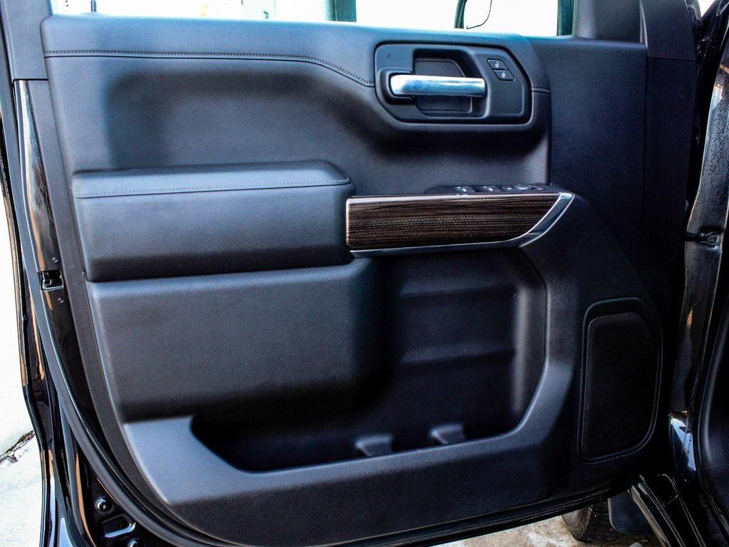 used 2021 Chevrolet Silverado 1500 car, priced at $35,990