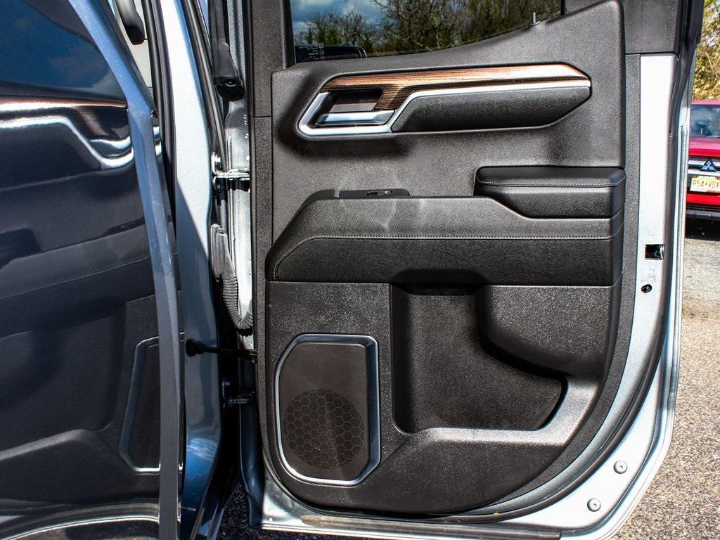 used 2023 Chevrolet Silverado 1500 car, priced at $38,990