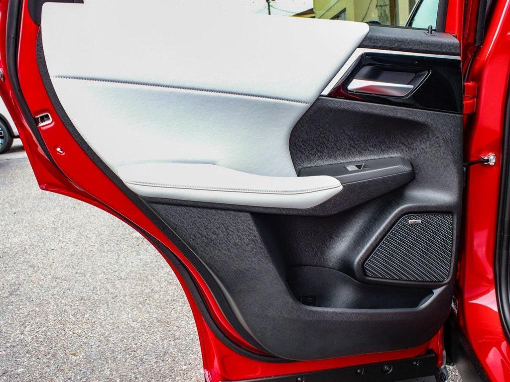 new 2025 Mitsubishi Outlander car, priced at $38,555