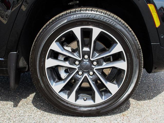 used 2021 Jeep Grand Cherokee L car, priced at $33,990