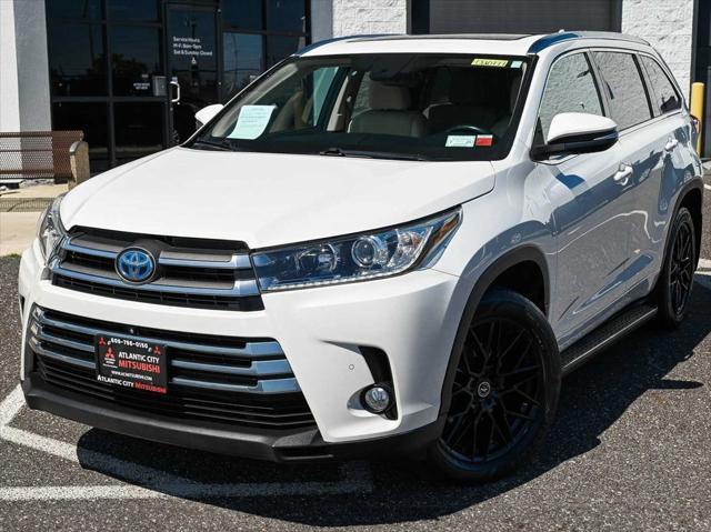 used 2017 Toyota Highlander Hybrid car, priced at $22,890