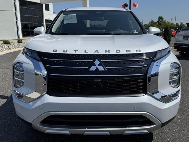 new 2024 Mitsubishi Outlander car