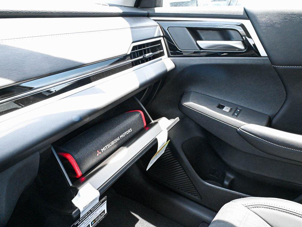 new 2024 Mitsubishi Outlander PHEV car, priced at $47,850