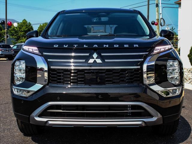 new 2025 Mitsubishi Outlander car, priced at $38,385