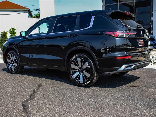 new 2025 Mitsubishi Outlander car, priced at $38,385