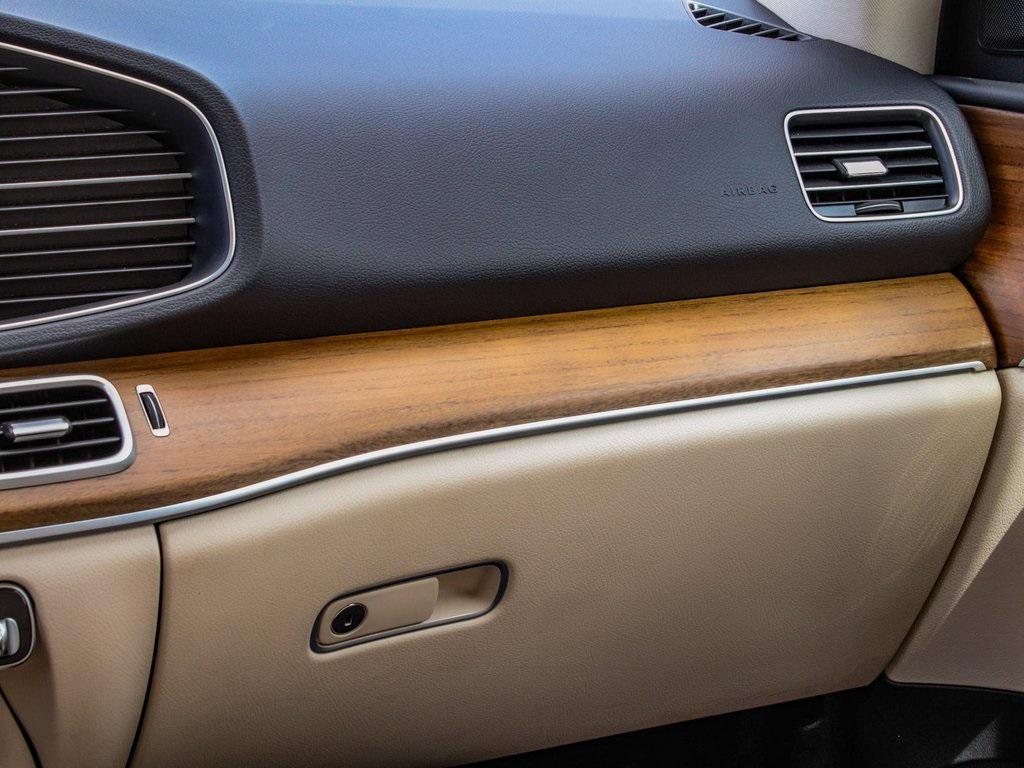 used 2023 Mercedes-Benz GLE 350 car, priced at $40,450