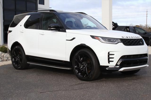 used 2022 Land Rover Discovery car, priced at $37,990