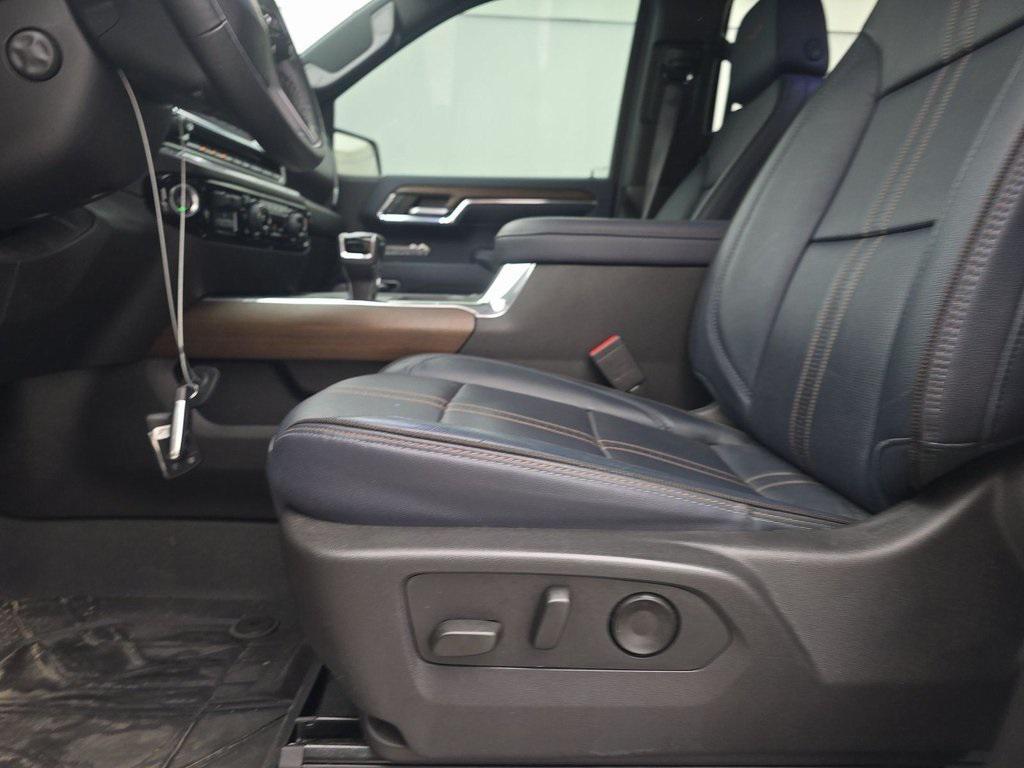 used 2024 Chevrolet Silverado 1500 car, priced at $53,990