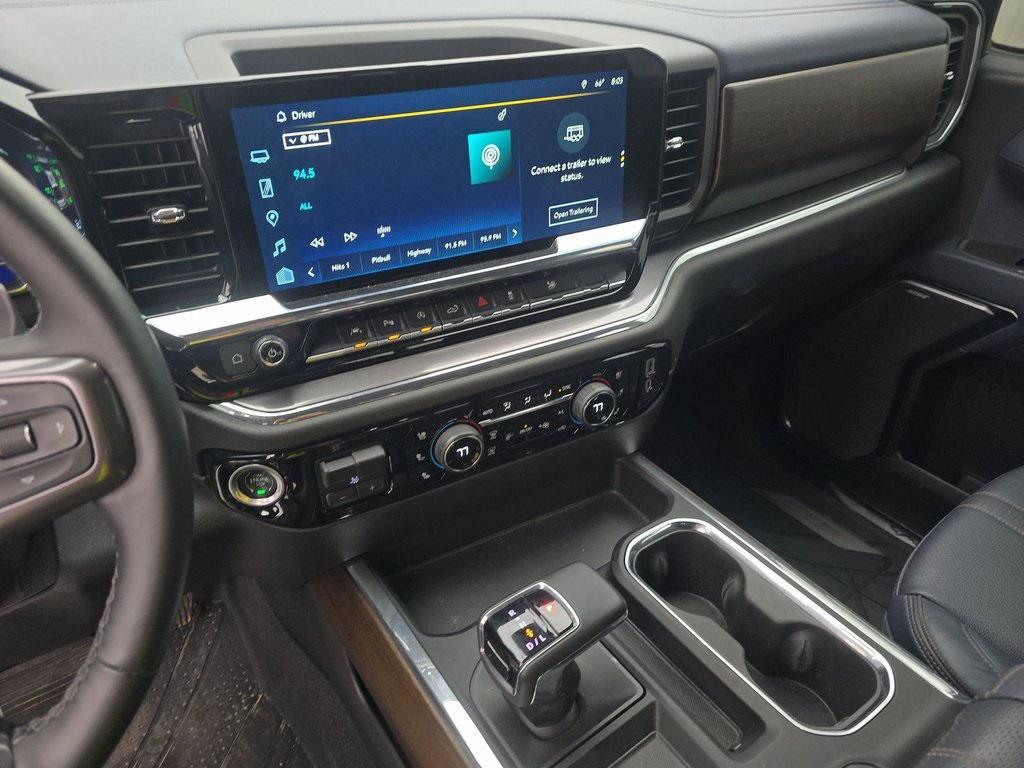 used 2024 Chevrolet Silverado 1500 car, priced at $53,990