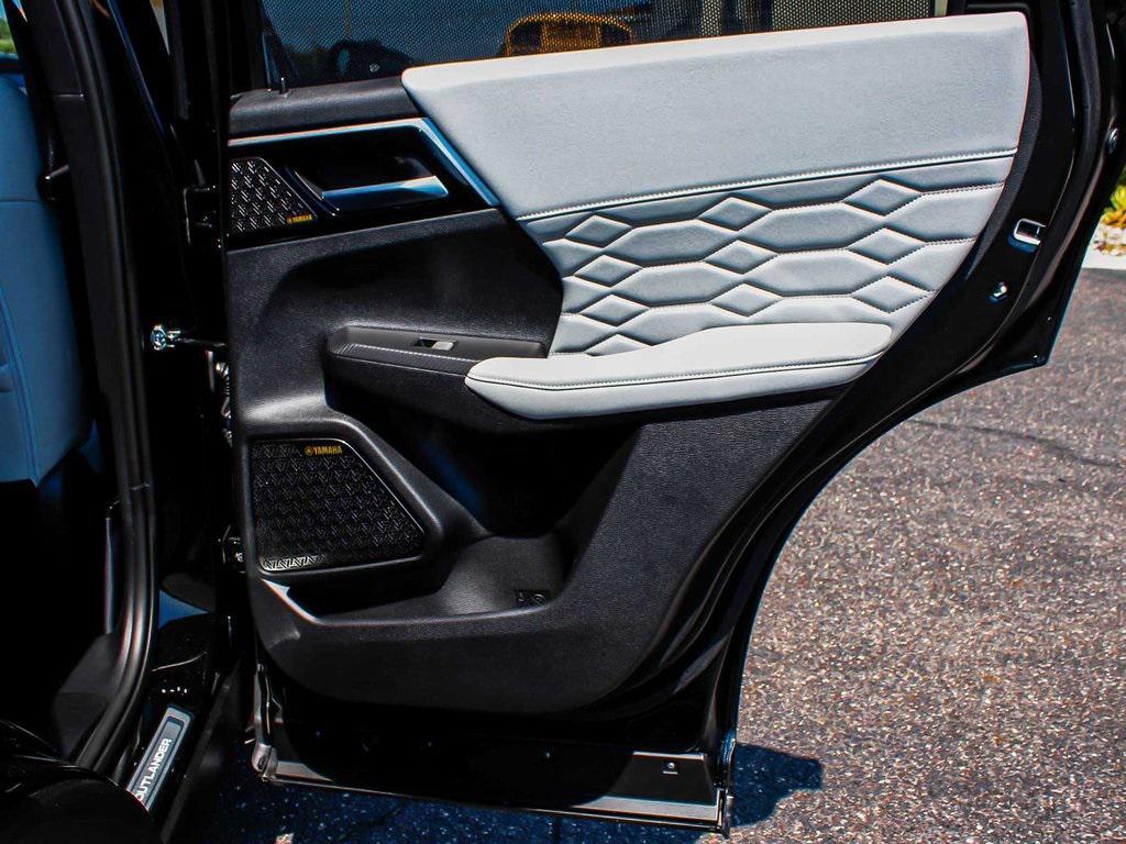 new 2025 Mitsubishi Outlander car, priced at $46,590