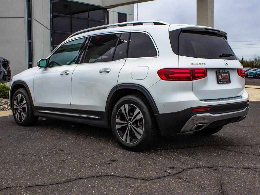 used 2024 Mercedes-Benz GLB 250 car, priced at $32,990