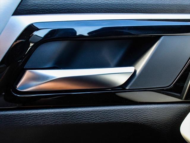 new 2025 Mitsubishi Outlander car, priced at $38,625
