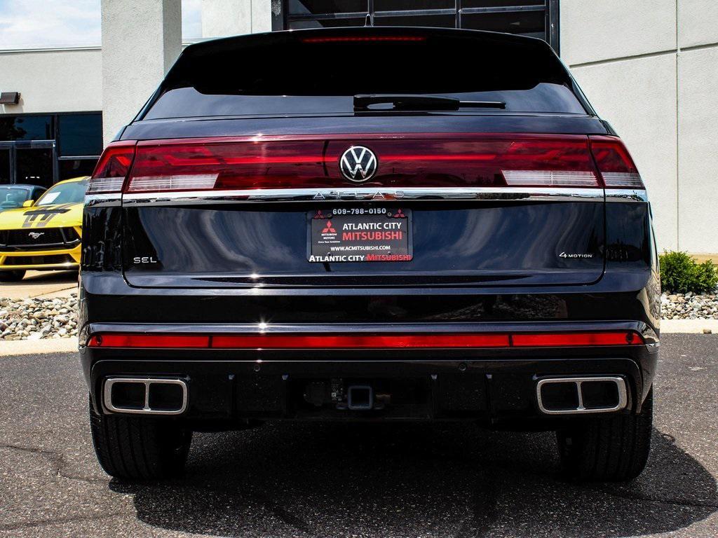 used 2025 Volkswagen Atlas Cross Sport car, priced at $37,990