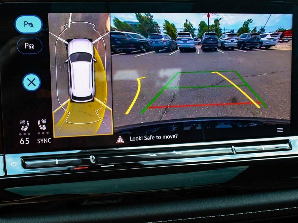 used 2025 Volkswagen Atlas Cross Sport car, priced at $37,990