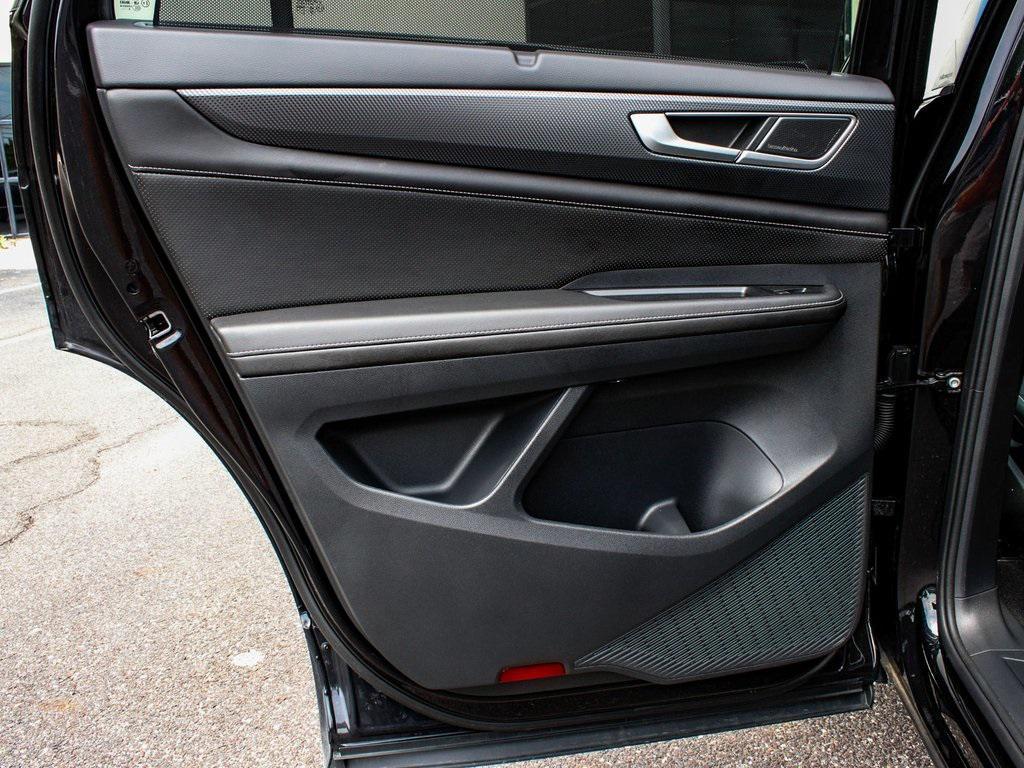 used 2025 Volkswagen Atlas Cross Sport car, priced at $37,990