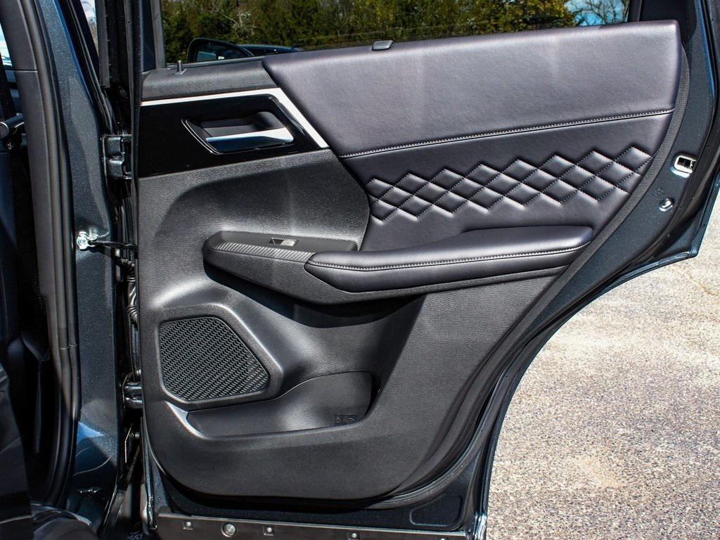 new 2025 Mitsubishi Outlander PHEV car, priced at $51,880