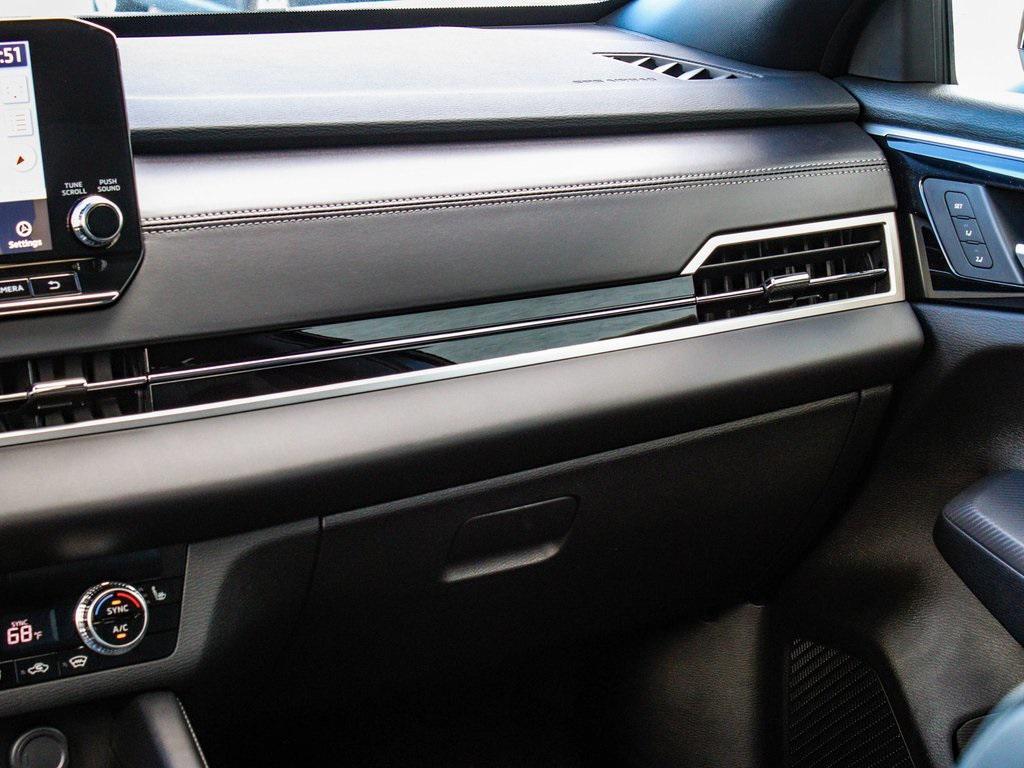 new 2025 Mitsubishi Outlander PHEV car, priced at $51,880