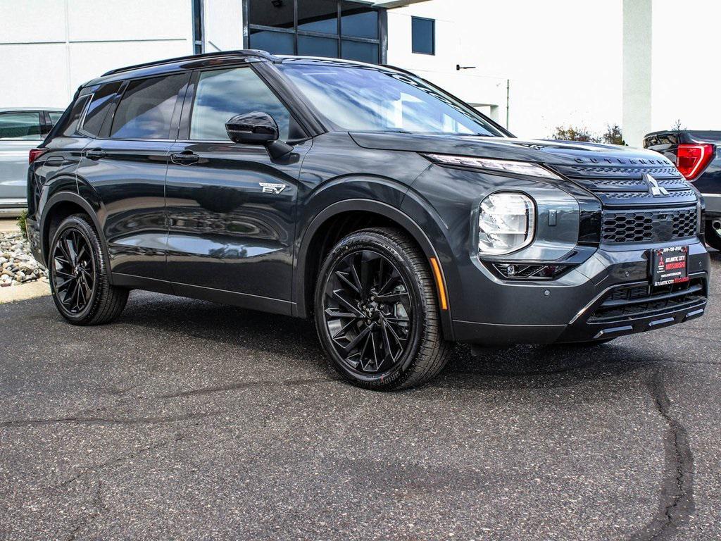 new 2025 Mitsubishi Outlander PHEV car, priced at $51,880