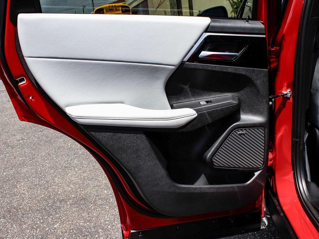 new 2025 Mitsubishi Outlander car, priced at $36,490