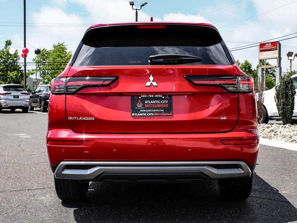 new 2025 Mitsubishi Outlander car, priced at $36,490