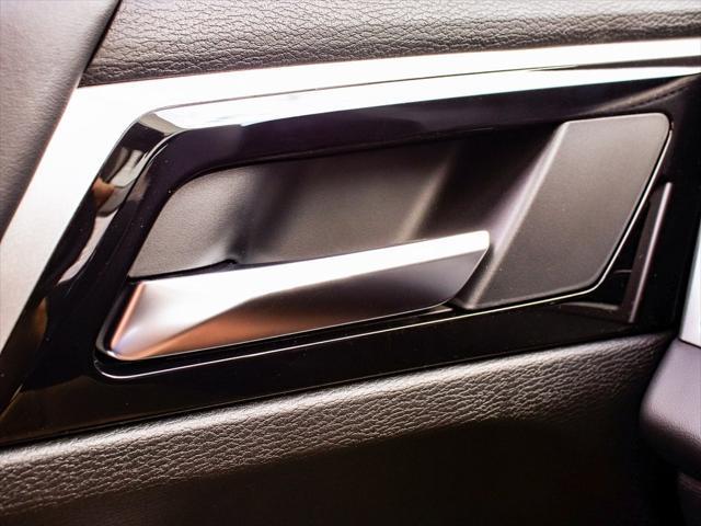 new 2025 Mitsubishi Outlander car, priced at $38,015