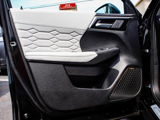 new 2025 Mitsubishi Outlander car, priced at $45,155
