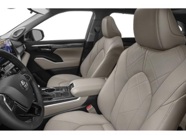 used 2021 Toyota Highlander Hybrid car, priced at $40,991