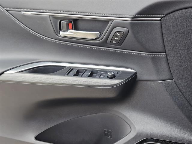 used 2022 Toyota Venza car, priced at $30,991