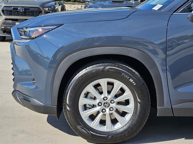 used 2025 Toyota Grand Highlander car, priced at $48,491