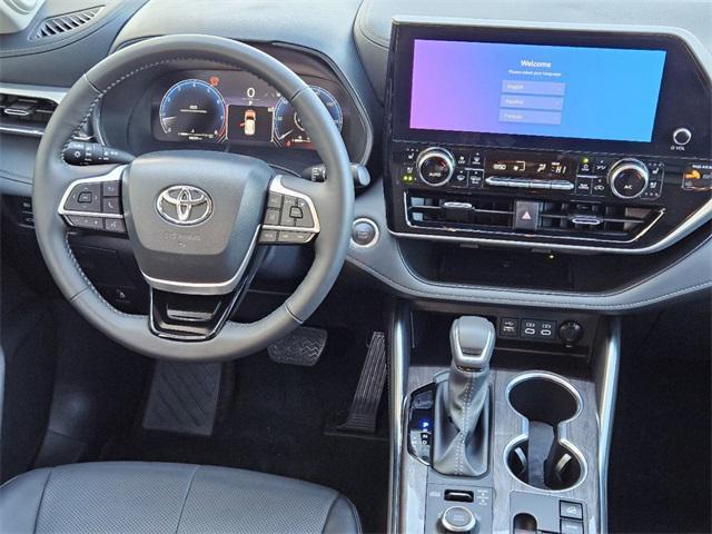 used 2024 Toyota Highlander car, priced at $49,341