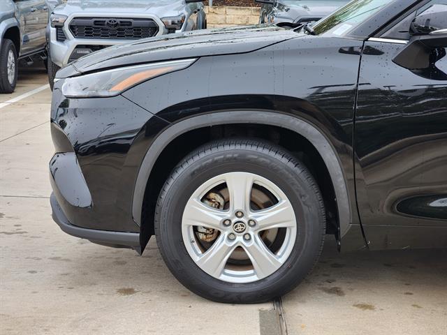 used 2023 Toyota Highlander Hybrid car, priced at $34,688