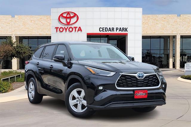 used 2023 Toyota Highlander Hybrid car, priced at $34,688