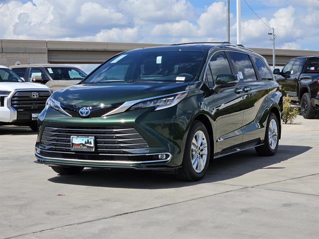 new 2025 Toyota Sienna car, priced at $58,379