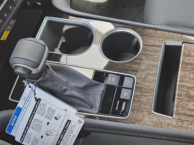 new 2025 Toyota Sienna car, priced at $58,379