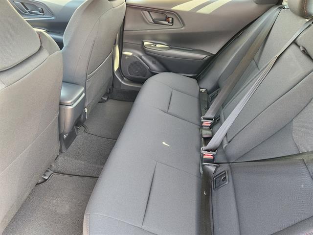 new 2026 Toyota Prius Plug-In Hybrid car, priced at $35,301