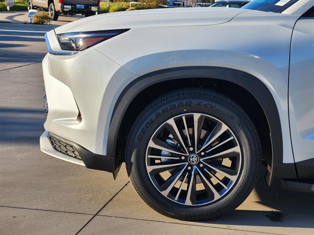 new 2026 Toyota Grand Highlander Hybrid car, priced at $65,542