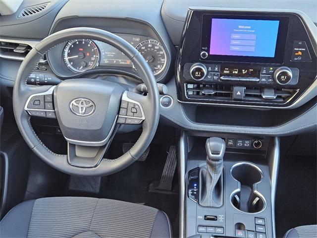 used 2024 Toyota Highlander car, priced at $36,955