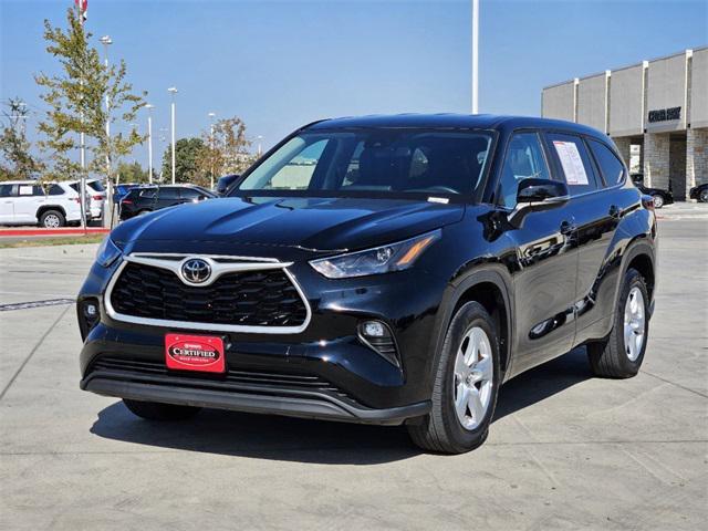 used 2024 Toyota Highlander car, priced at $39,491