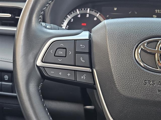 used 2024 Toyota Highlander car, priced at $34,965