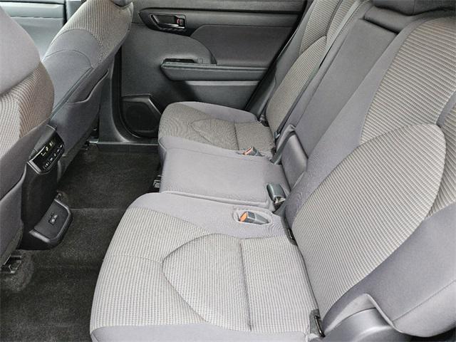 used 2023 Toyota Highlander car, priced at $32,498